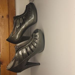 Cool Booties! only worn once :)